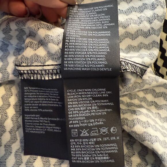 Women's H&M Black and Cream Geometric Print Wrap Tie Waist Dress Size Medium - Picture 5 of 9